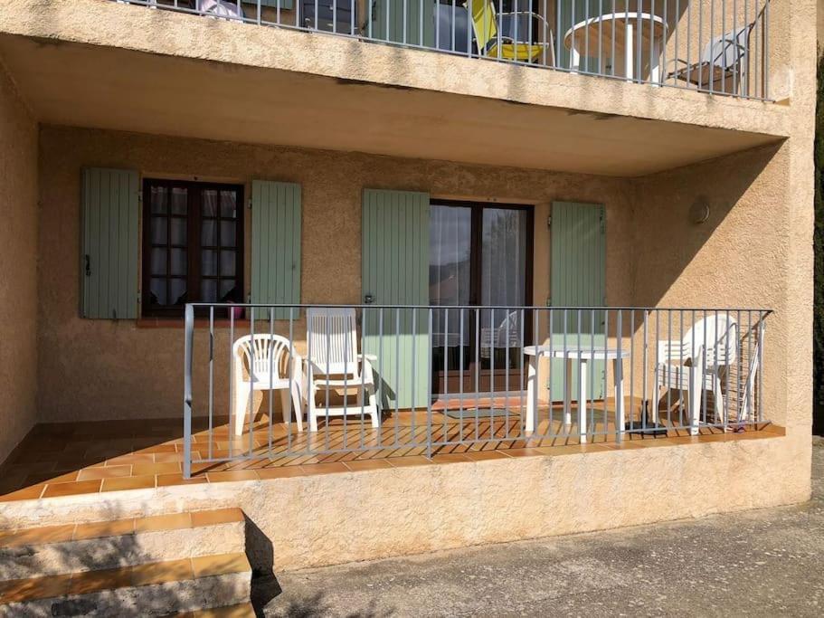 Residence Lou Cigaloun - Ana Location Gréoux-les-Bains Εξωτερικό φωτογραφία
