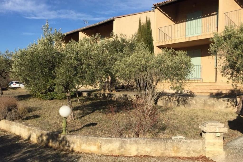 Residence Lou Cigaloun - Ana Location Gréoux-les-Bains Εξωτερικό φωτογραφία